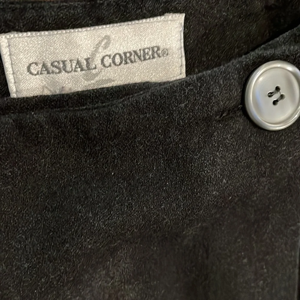Dark Grey CASUAL CORNER Skirt, size 4